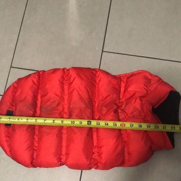 Doggy Hotel Red Puffer Coat Size Extra Large - Picture 5 of 9